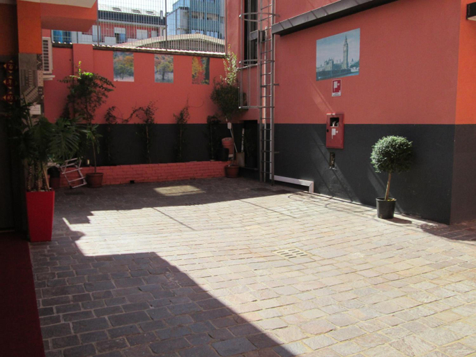 Exterior & Views 2, Igiban Hotel, Milano