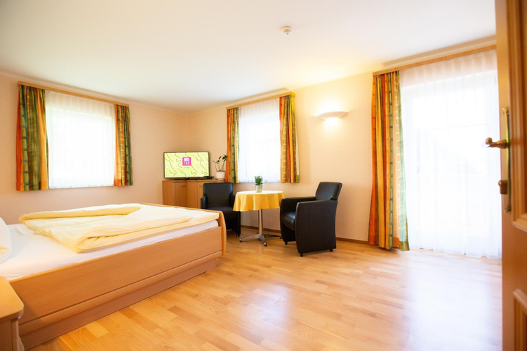 Bedroom 2, Weisses Lamm, Gmunden