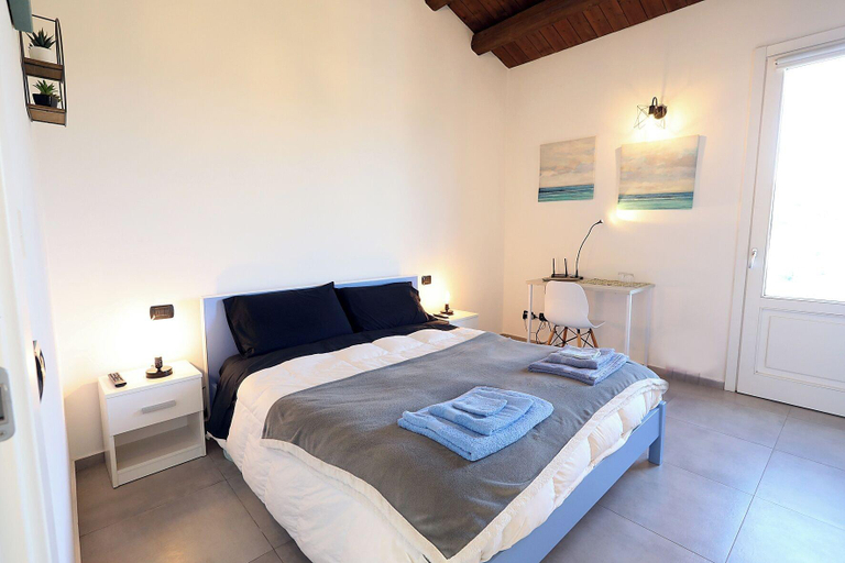 Bedroom 2, IBLA BAROCCA BNB, Ragusa