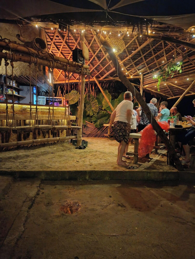 Restaurant 5, Kamp Tapik - Sibaltan, El Nido