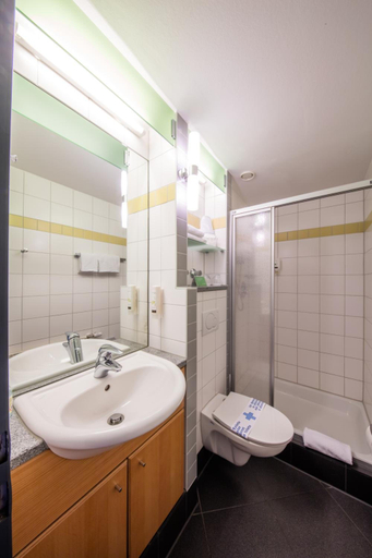 Bathroom 3, Hofgut Algertshausen, Landsberg am Lech