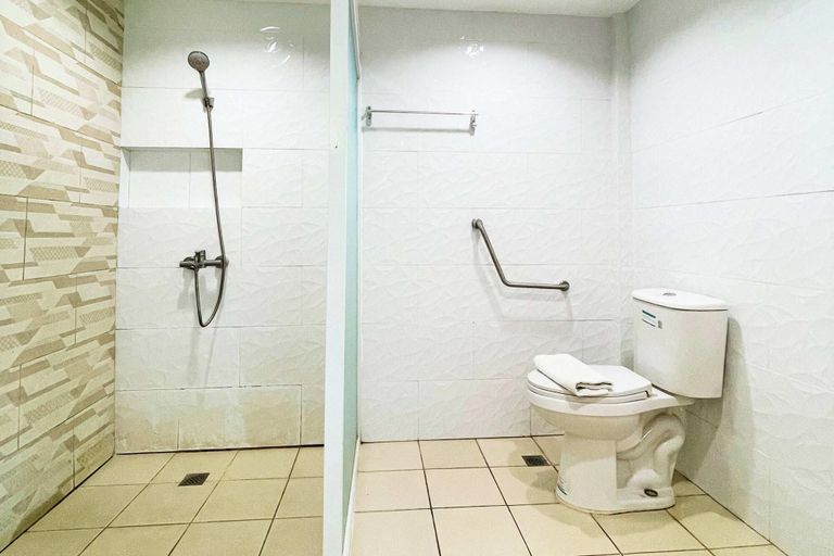 Bathroom 5, Lea Robert Hotel Angeles Pampanga, Angeles City