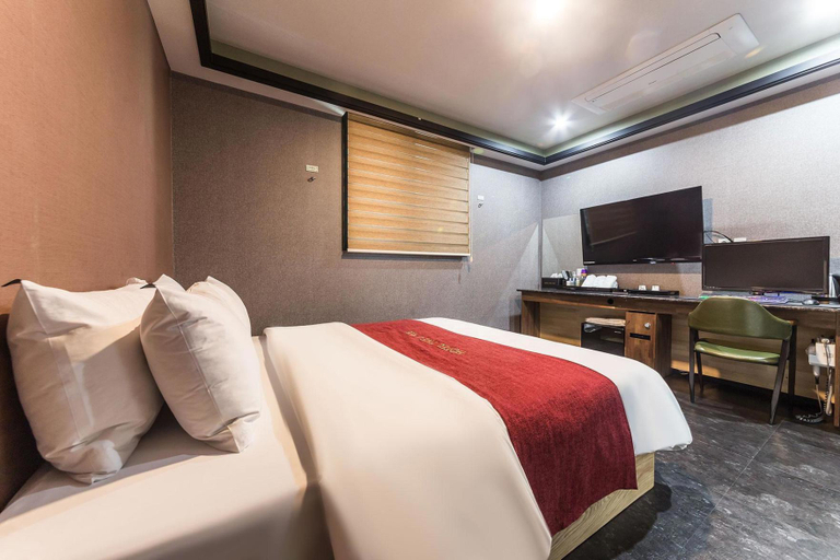 Bedroom 3, Hwaseong Ritz Hotel, Hwaseong