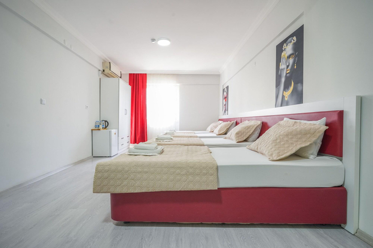 Bedroom 5, Yasam Otel, Buca