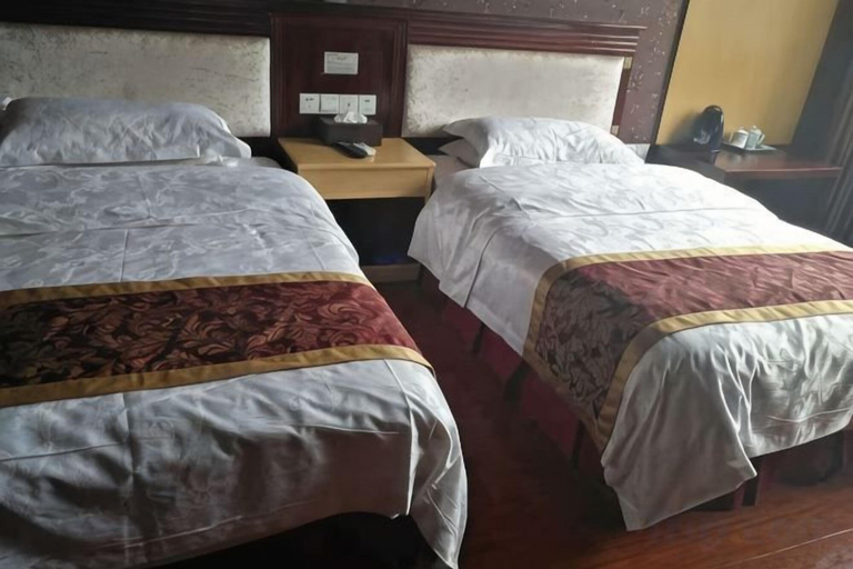 Bedroom 3, Yongzhou Xiangjiang Hotel, Yongzhou