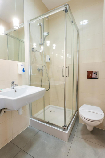 Bathroom 5, Hotel Wenecki, Częstochowa City