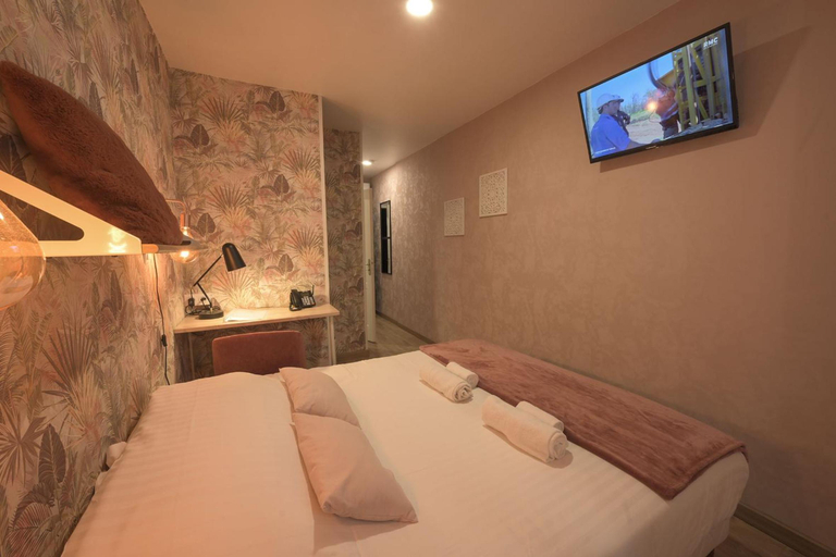 Bedroom 3, Hotel De La Croisee, Ain