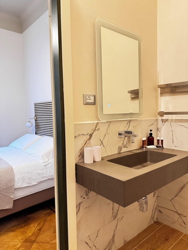 Room 5, Bed & Chic Art Rooms, Trieste