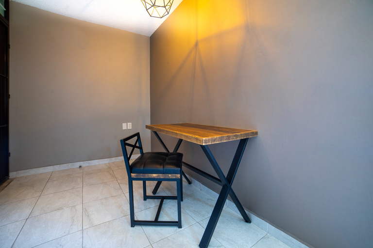 Room 4, Capital O Hotel Diez, Celaya