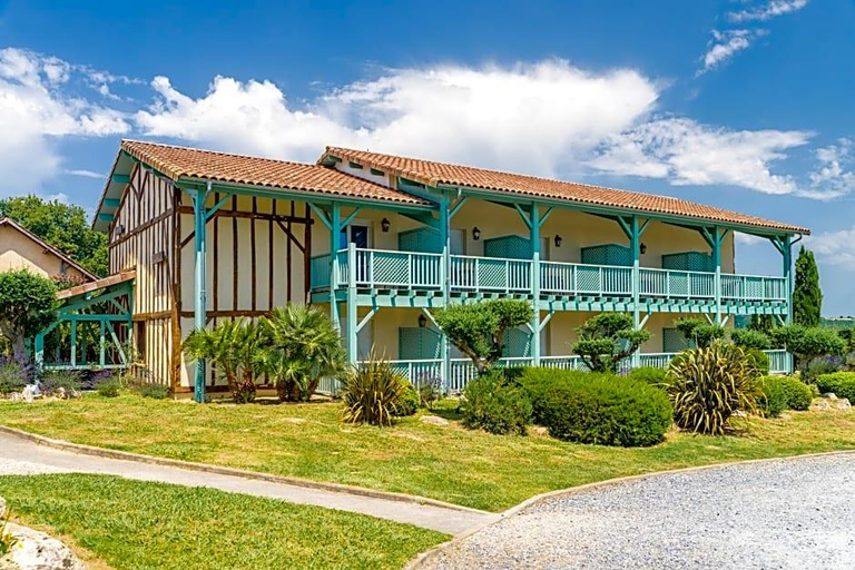 Lobby 5, Hv Tel Minvielle Rv Sidence Les Oliviers, Gers