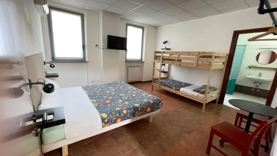 Bedroom 4, Cascina Bellaria, Milano