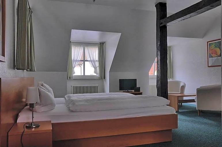 Bedroom 3, Hotel Alte Linden, Märkischer Kreis