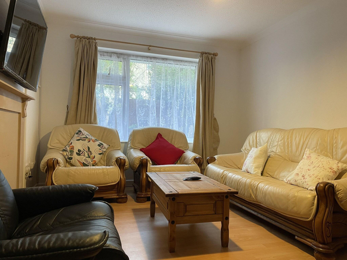 Public Area, Tivoli Bungalow, North Somerset