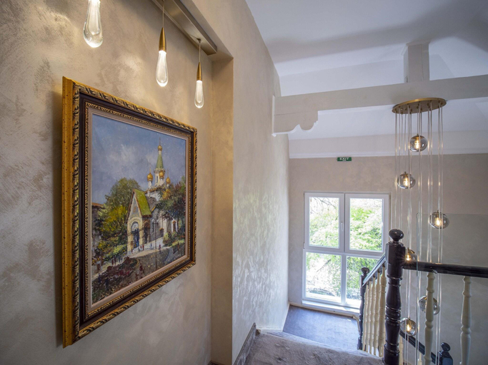 Public Area 3, The Moon Boutique Hotel, Stolichna