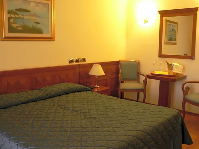 Bedroom 3, Benito Al Bosco, Rome