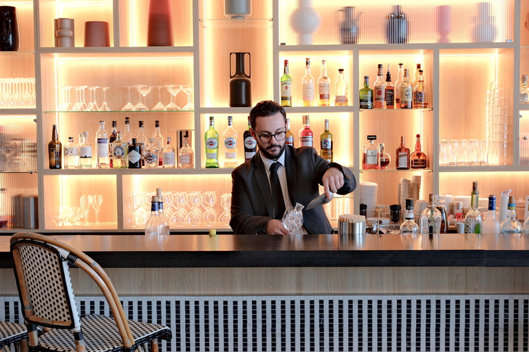 Bar 1, Thalazur St Jean de Luz, Pyrénées-Atlantiques
