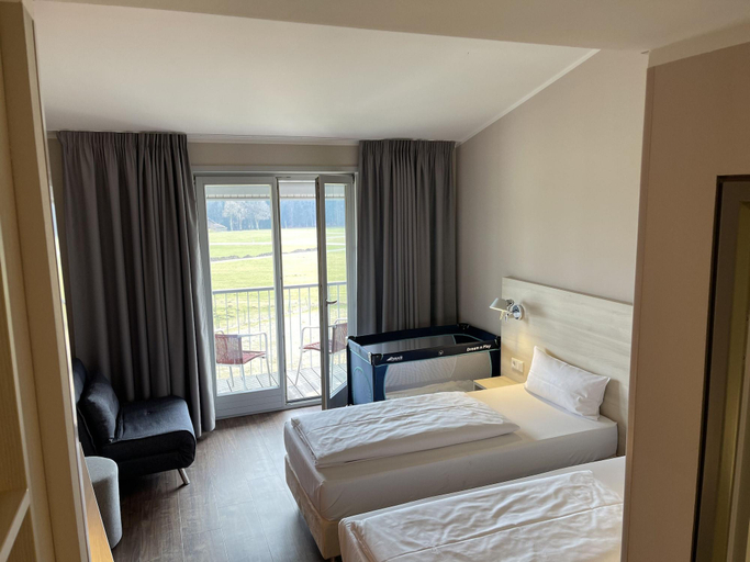 Room 3, Hotel Irschenberg Sa D, Miesbach