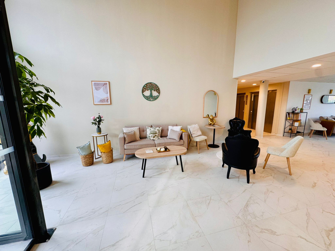 Lobby 3, Reflets De Seine, Yvelines