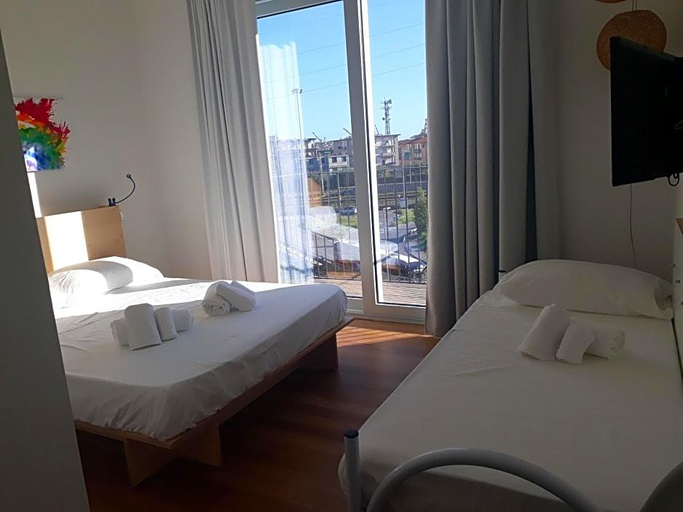 Bedroom 4, Luna Blu, La Spezia