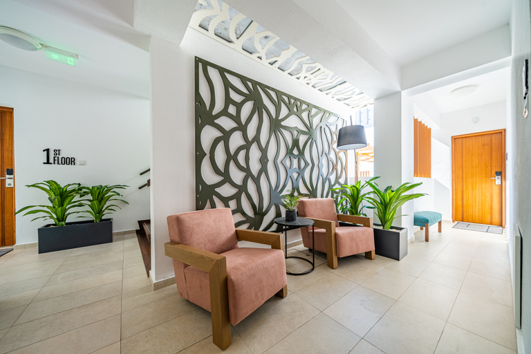 Public Area 3, Silver Park by Deserve