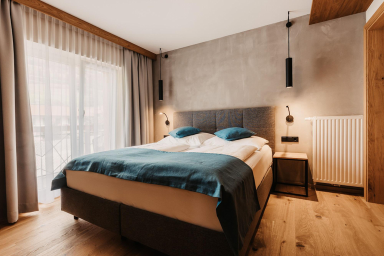 Room 2, Hofgut Apartment & Lifestyle Resort, Sankt Johann im Pongau