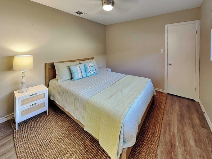 Bedroom 3, Little Bay House by Miss Kitty’s, Aransas