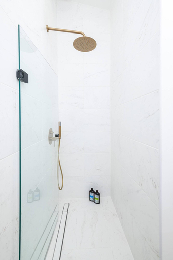 Bathroom 5, La Maison De Jean By Maison Bacou, Aude