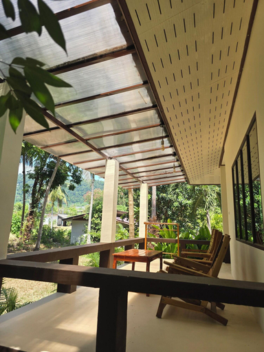 Terrace 3, Baan Long Beach, Ko Lanta