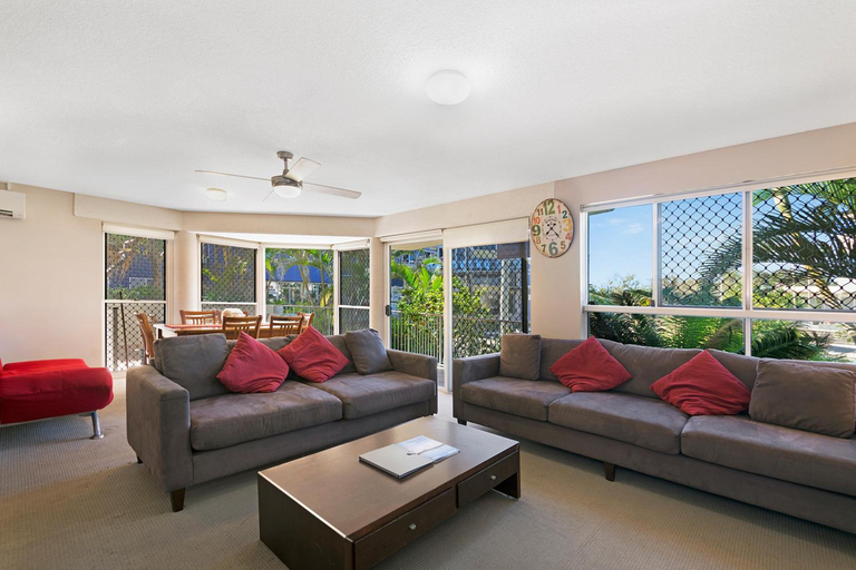 General view 3, Surfcomber On The Beach, Maroochy - Maroochydore