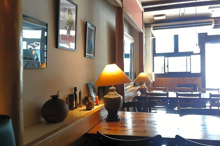 Public Area 3, Django Hostel Lounge, Kyōtanabe