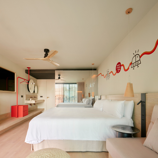 Room 3, Terreno Barrio Hotel, Baleares