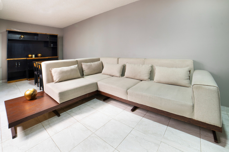 Lobby 5, Capital O Hotel Diez, Celaya