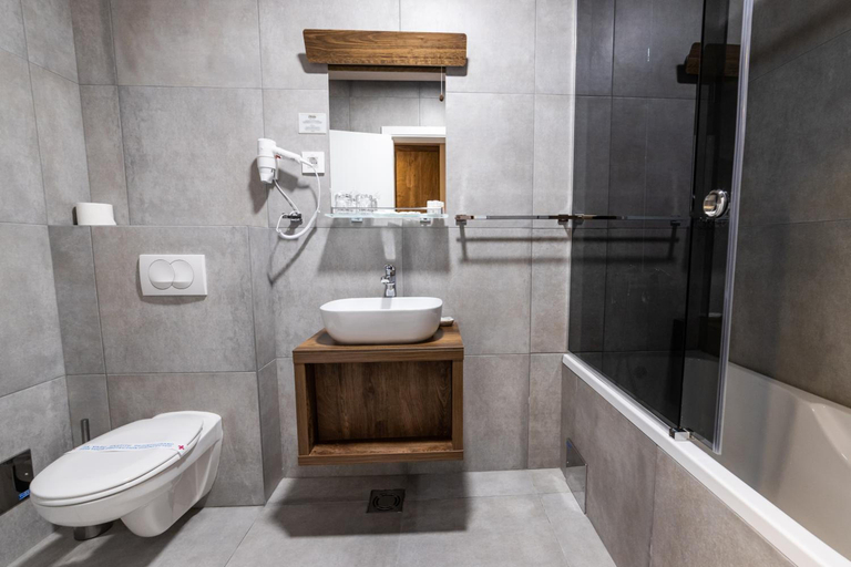 Bathroom 5, Hammeum Hotel, Prokuplje