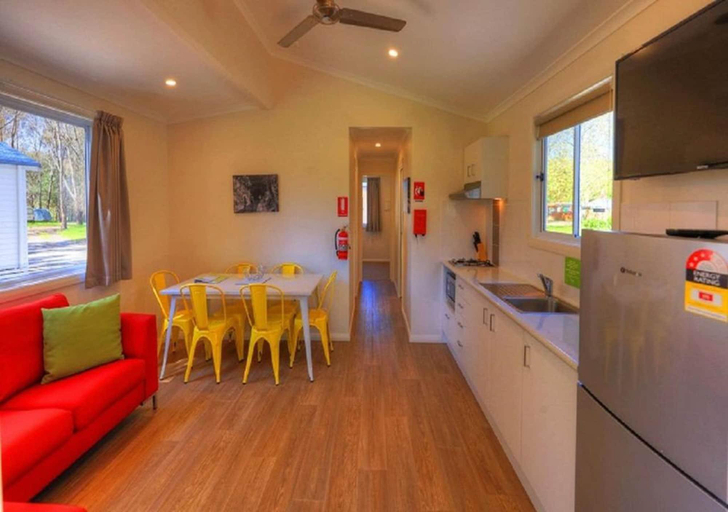 Bedroom 3, Yea Riverside Caravan Park, Murrindindi - West