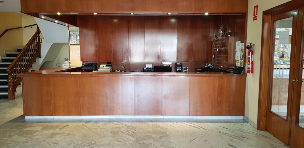 General view 4, Hotel Reina Isabel, Lleida