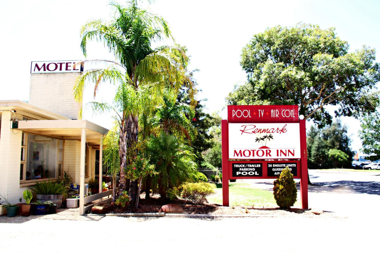 Exterior & Views 2, Renmark Motor Inn, Renmark Paringa - Renmark