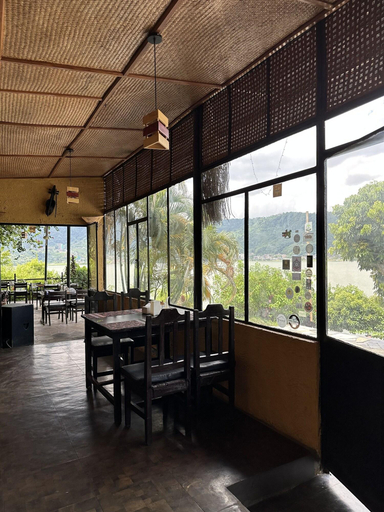 Food & Drinks 3, Taalpaari Hotel, Gandaki