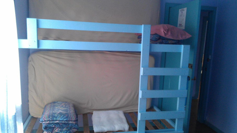 Bedroom 5, Anglesea Backpackers, Surf Coast - West