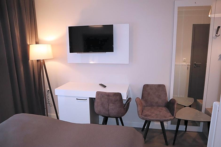 Public Area 3, Hotel Bispinger Hof, Heidekreis