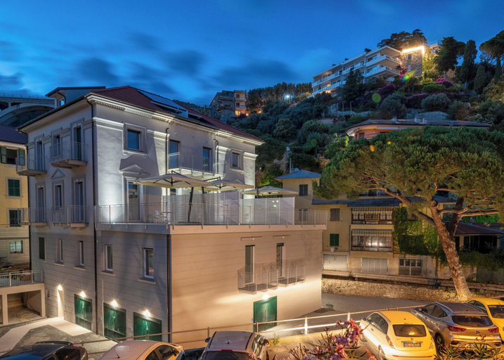 Exterior & Views 4, Villa Cadiz Apartments Varazze, Savona