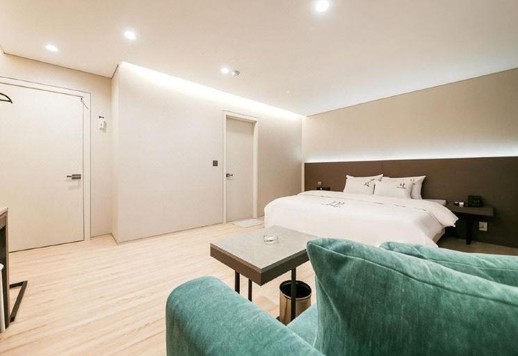 Bedroom 2, Hwagok-Theme Hotel, Gangseo
