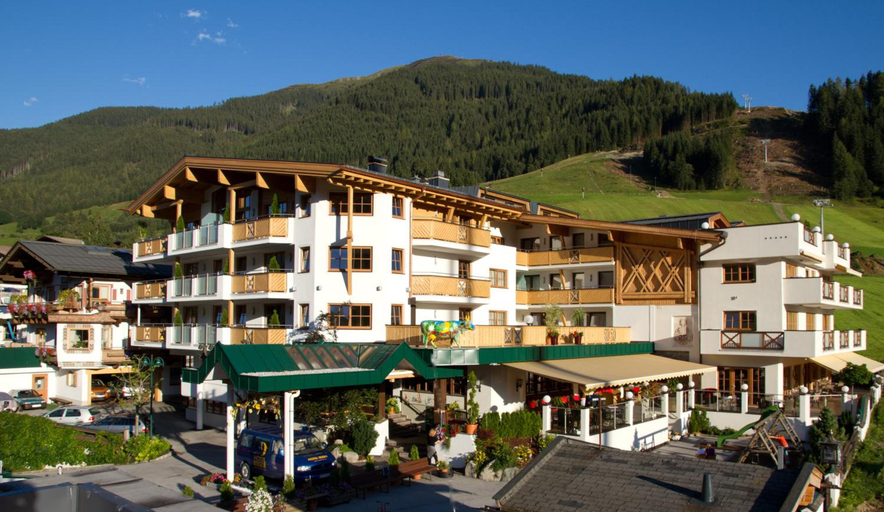 Exterior & Views 2, Wellness- Und Familienhotel Egger, Zell am See