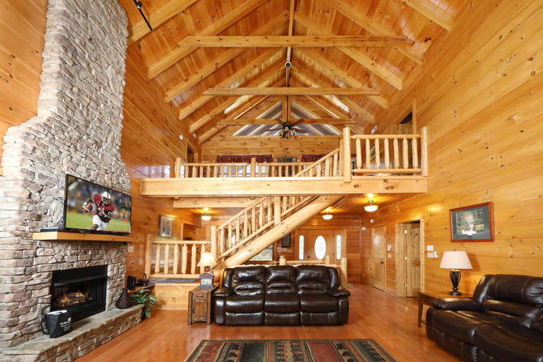 Public Area 3, Majestic Manor - Five Bedroom Cabin, Sevier