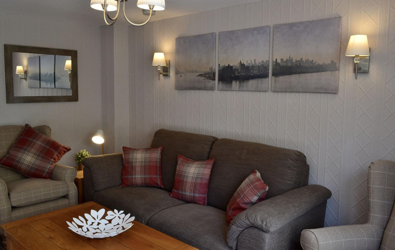 Bar 4, Riverbank Cottage, Shropshire