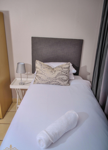 Bedroom 4, Avoca Vale Country Hotel, Vhembe