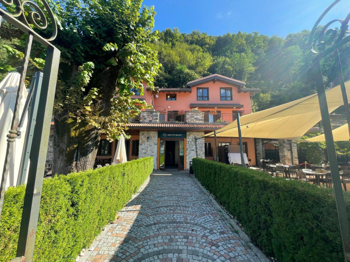 Exterior & Views 2, Hotel Grotto Bagat, Varese