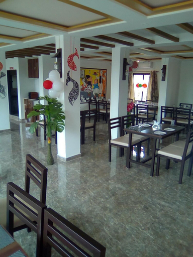 Food & Drinks, Neelisha River Front Inn, Sindhudurg