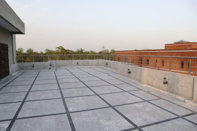 Property grounds 3, Hayyat Luxury Hotel, Lahore