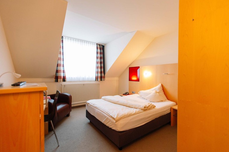 Bedroom 2, Landhotel Gasthof Drexler Gbr, Fürstenfeldbruck