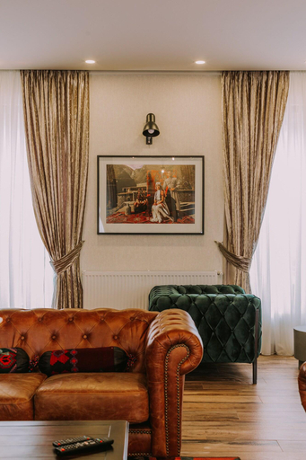 Public Area 2, Seventeen Rooms, Telavi